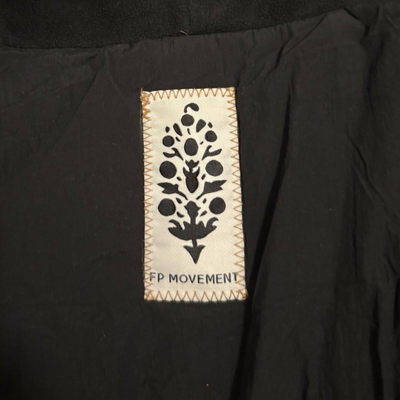 Free People Movement In A Pillow Packable Puffer Pullover size Small. - Picture 5 of 6